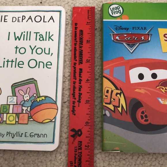 2  baby/toddler cardboard books - Picture 2 of 15